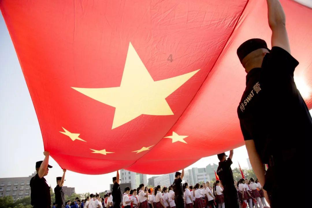 马德兴：中国足球的管理方式、管理水平、管理人员必须要改变